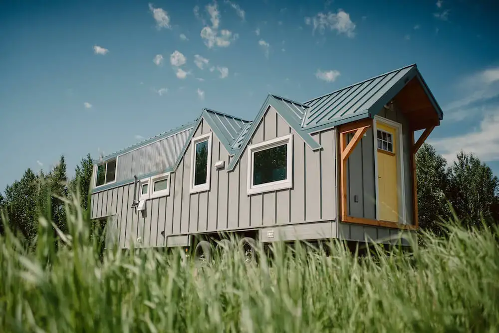 Sustainable Living in a Tiny House: Eco-Friendly Practices and Solutions - Modern Tiny Houses With Eco Friendly Storage Solutions